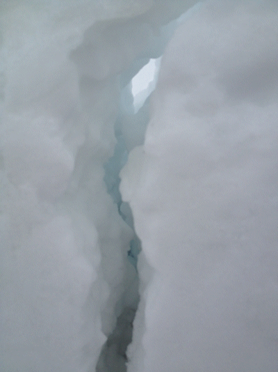 "Blue snow" in Columbia, Missouri